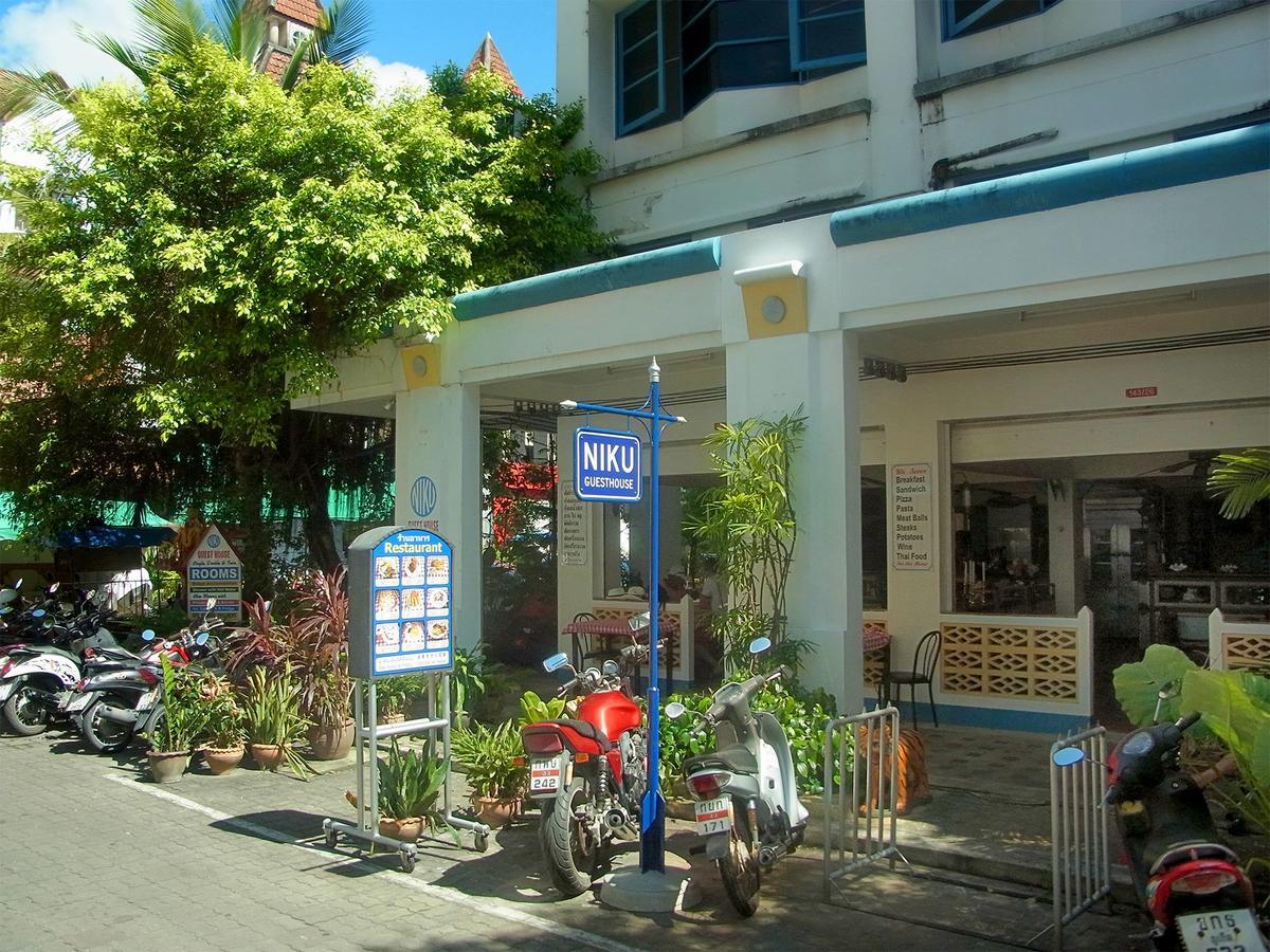 Niku Guesthouse Patong Exteriör bild