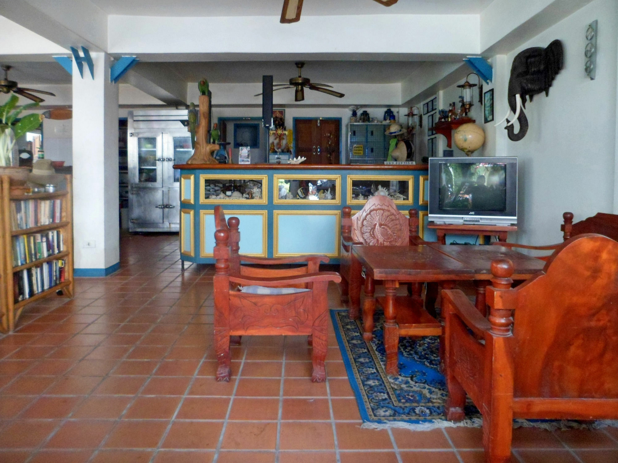 Niku Guesthouse Patong Exteriör bild