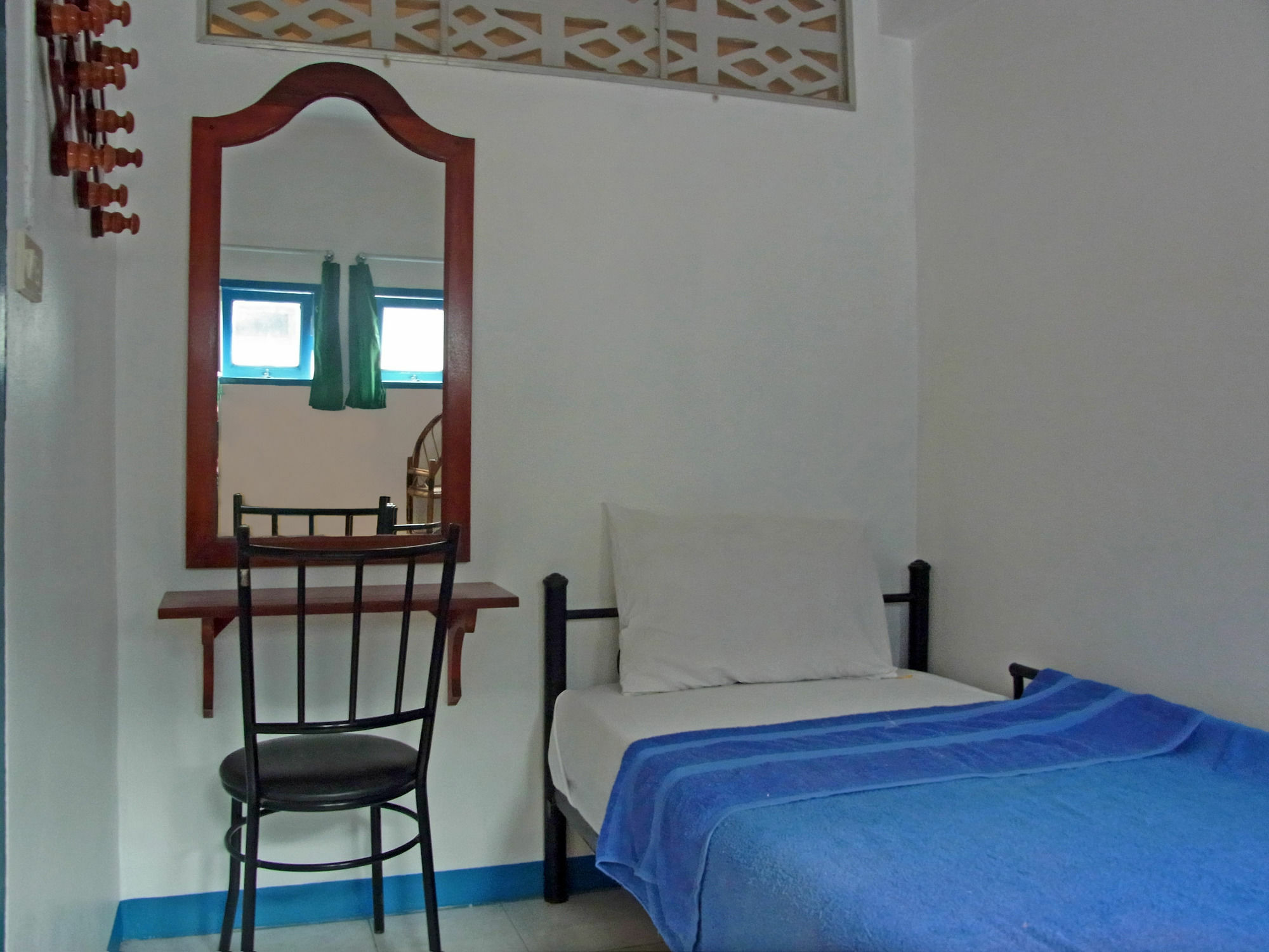 Niku Guesthouse Patong Exteriör bild