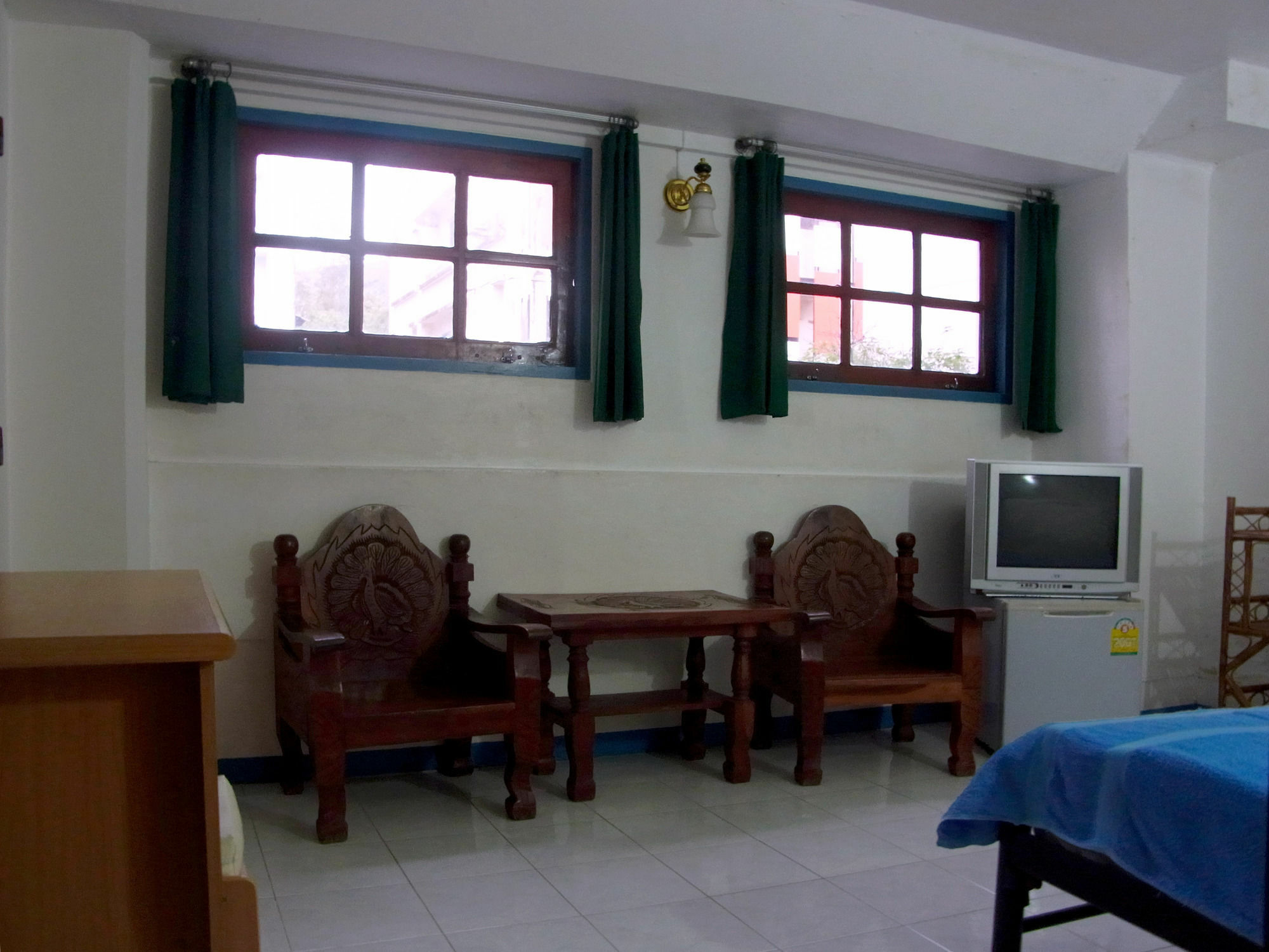 Niku Guesthouse Patong Exteriör bild